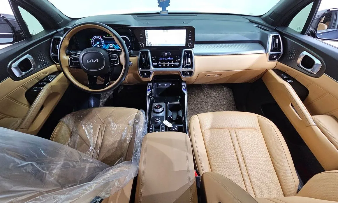 Kia Sorento — фото 7
