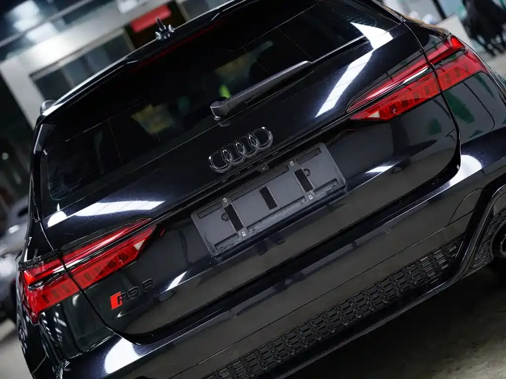 Audi RS 6 — фото 10