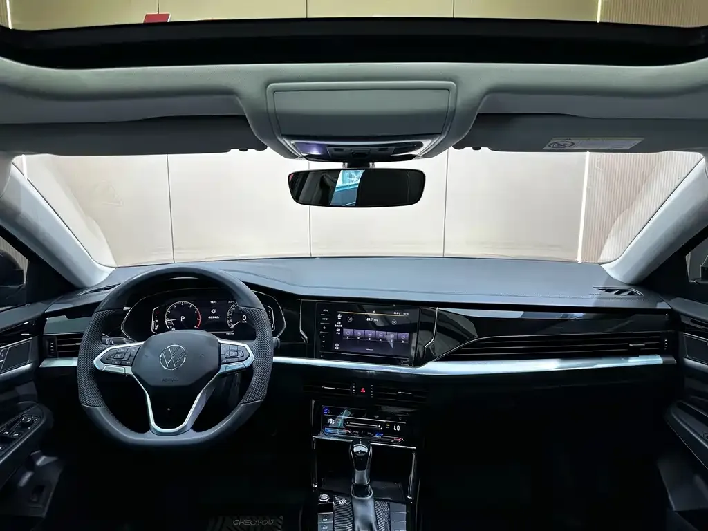 Volkswagen Passat — фото 6