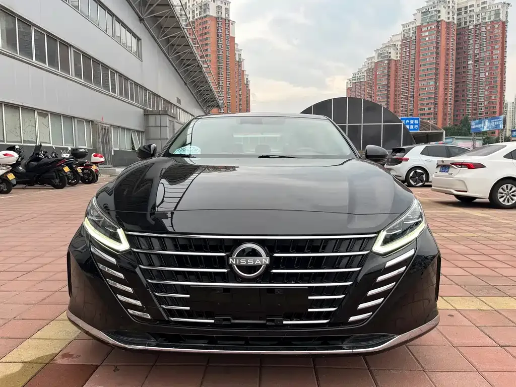 Nissan Teana — фото 10