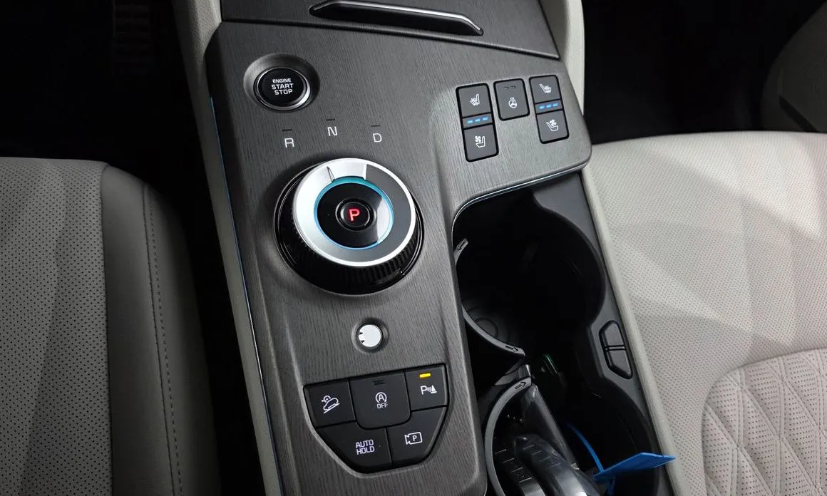 Kia Sportage — фото 7