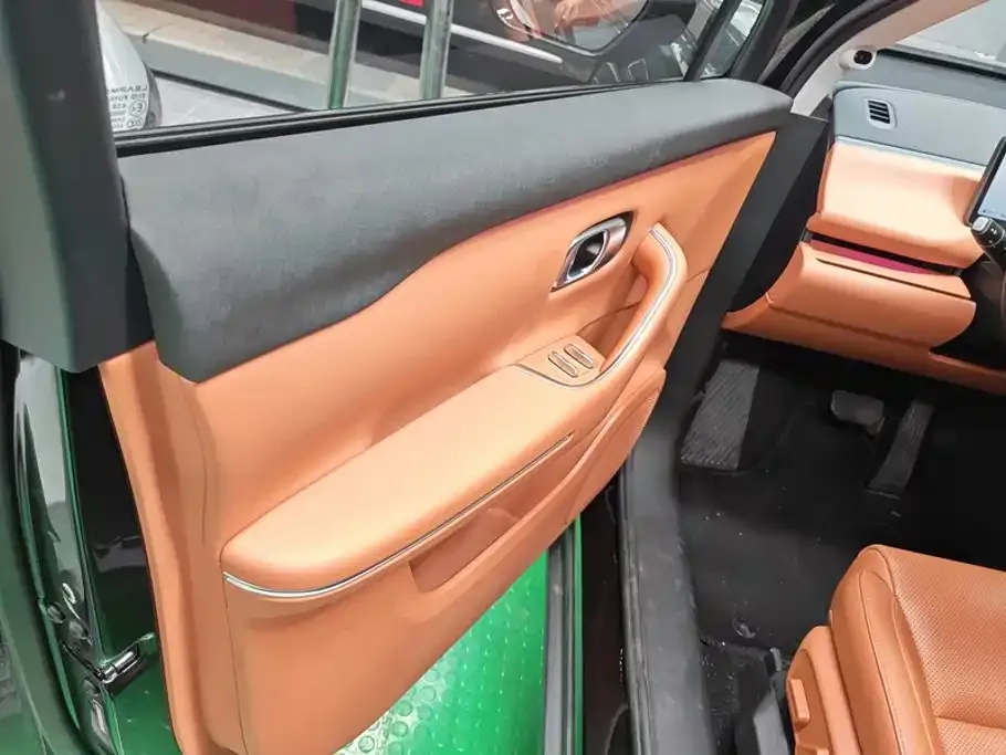 Leapmotor C16 — фото 3