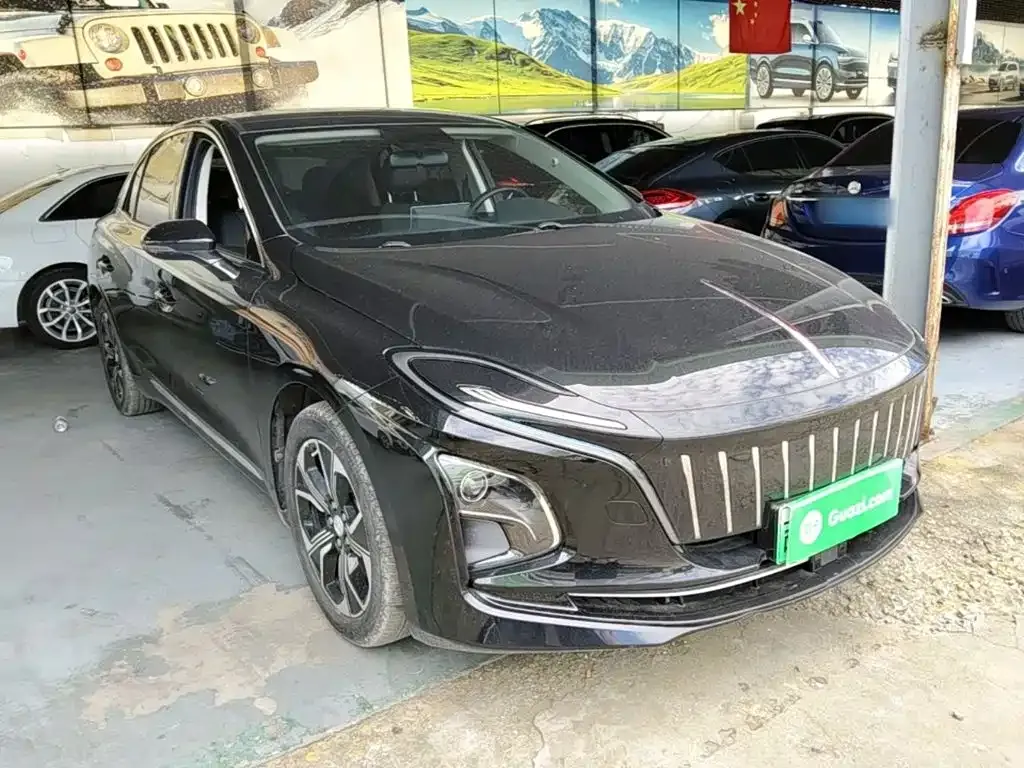 Hongqi E-QM5 2023 из CN, фото 3