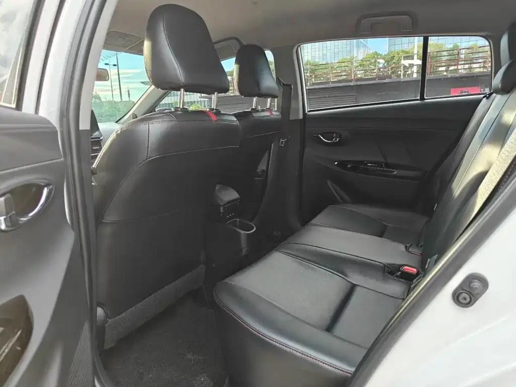 Toyota Yaris L 2022 из CN, фото 8