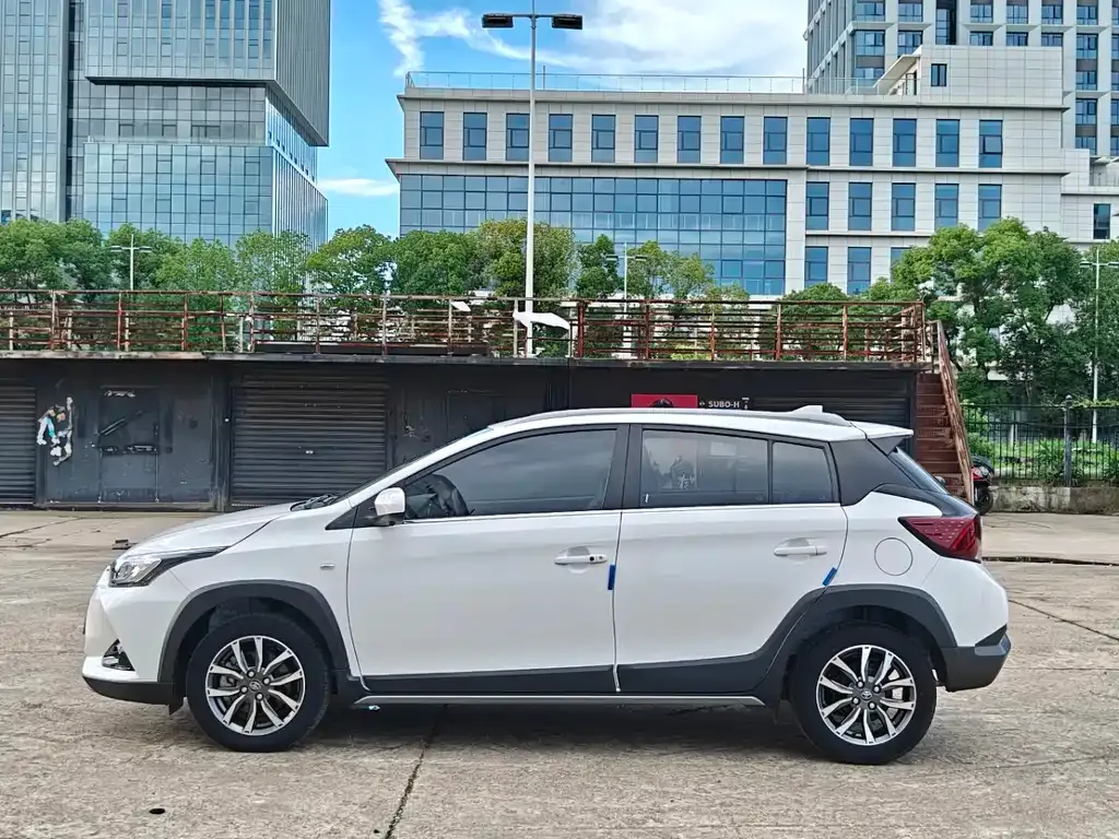 Toyota Yaris L 2022 из CN, фото 10
