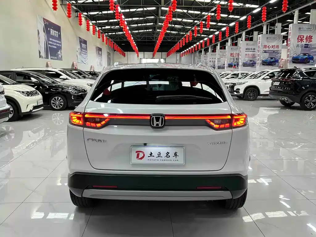 Honda Vezel — фото 10