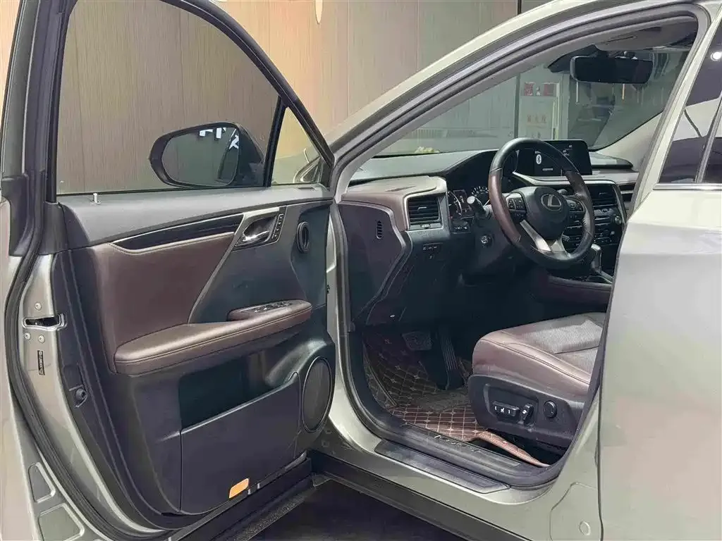 Lexus RX 2022 из CN, фото 8