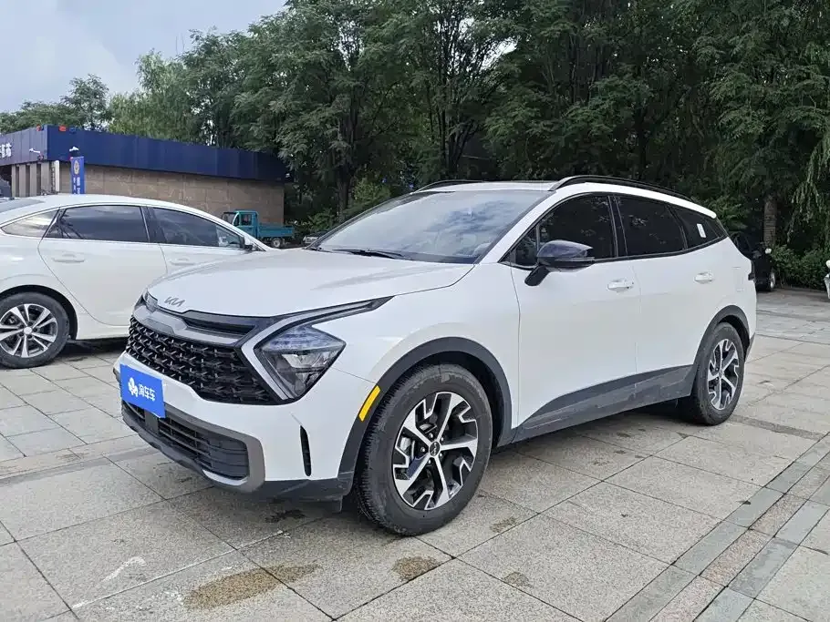 Kia Sportage — фото 1