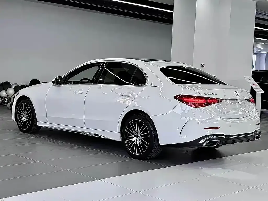Mercedes-Benz C-Class — фото 3