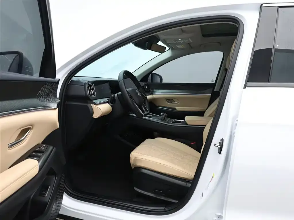 BYD Pro New Energy — фото 7