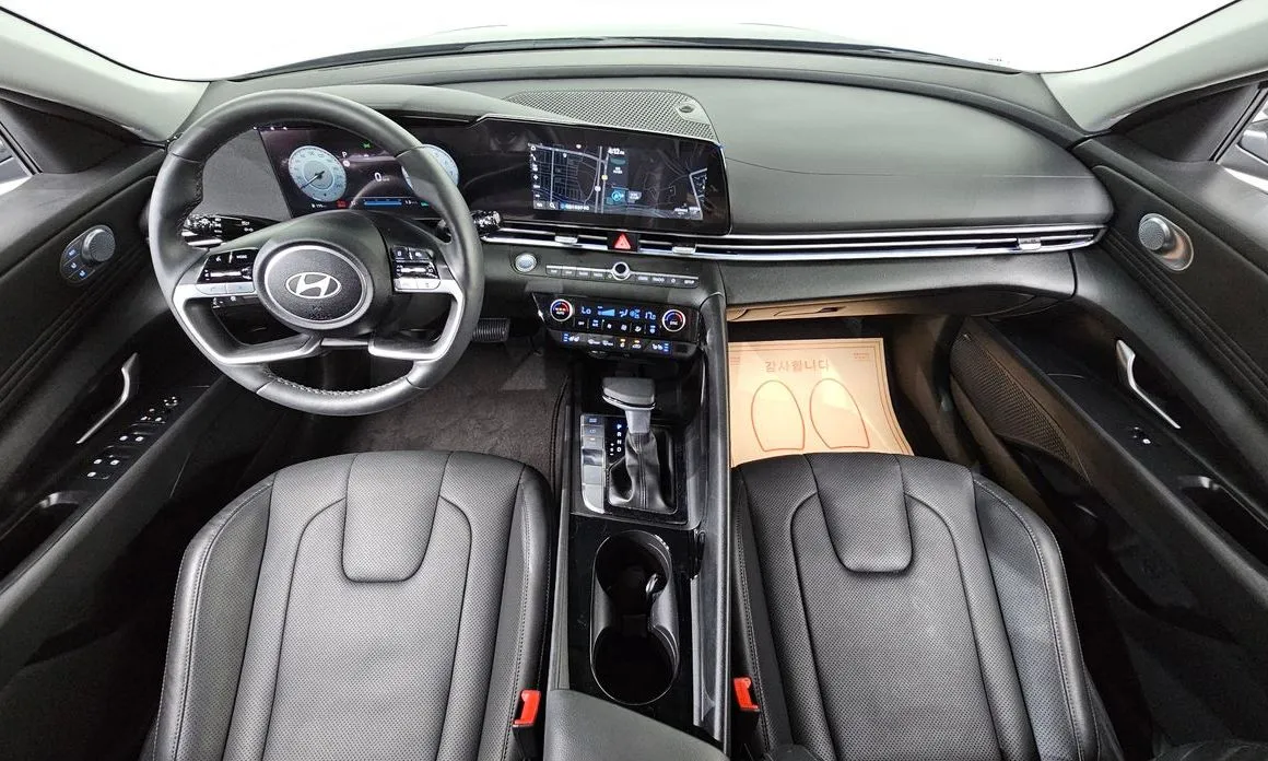 Hyundai AVANTE — фото 4