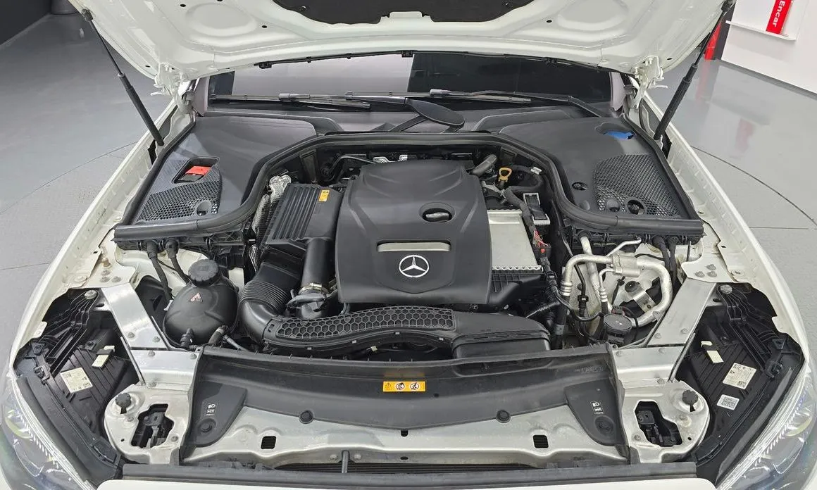 Mercedes-Benz E-Class 2023 из KR, фото 6