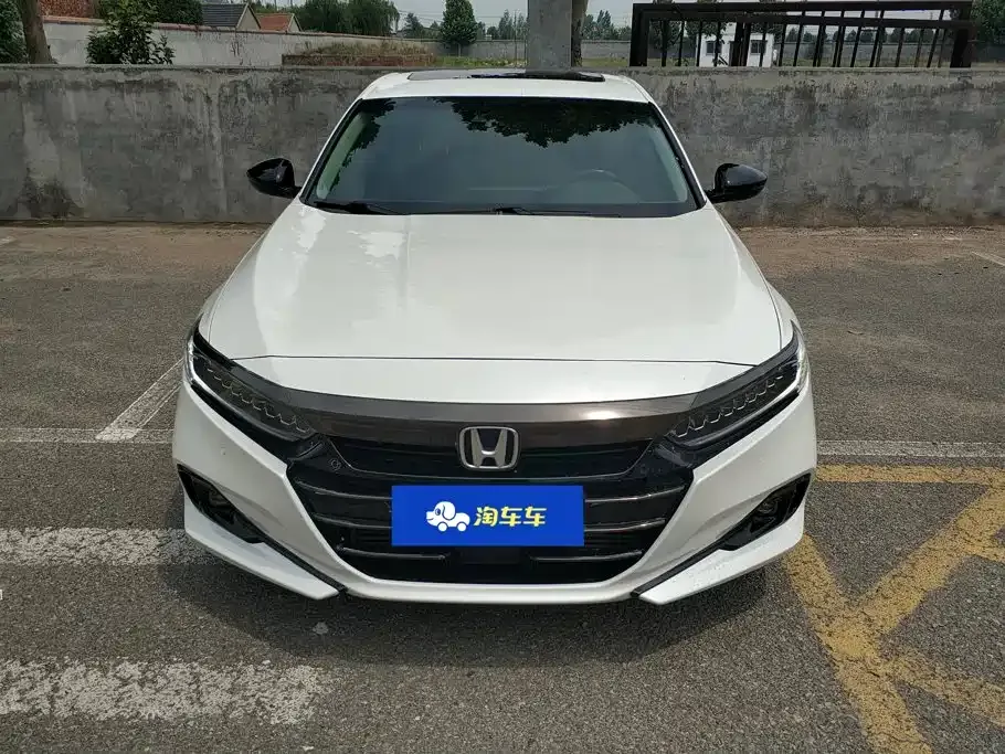 Honda Accord — фото 8