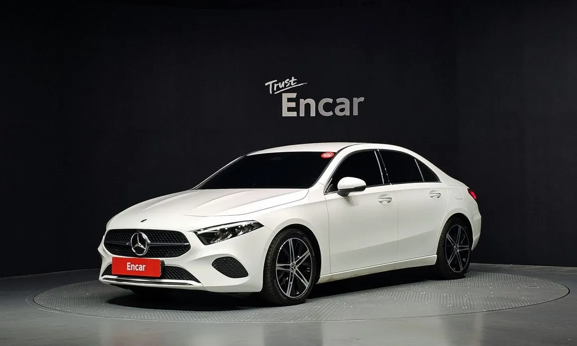 Mercedes-Benz A-Class A220 Sedan 1