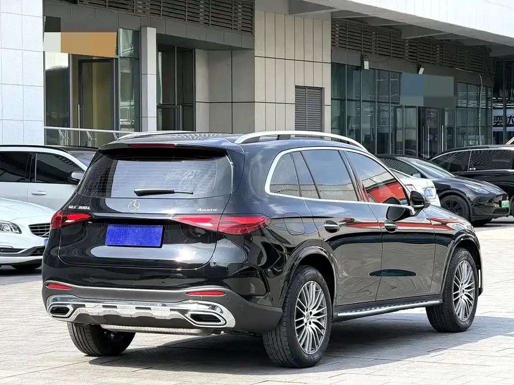 Mercedes-Benz GLC — фото 3