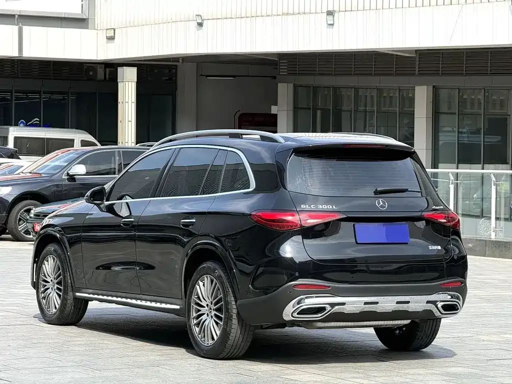 Mercedes-Benz GLC — фото 6