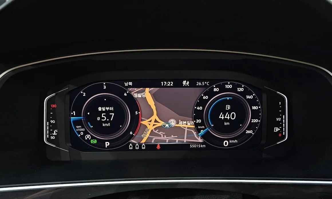 Volkswagen Tiguan — фото 6