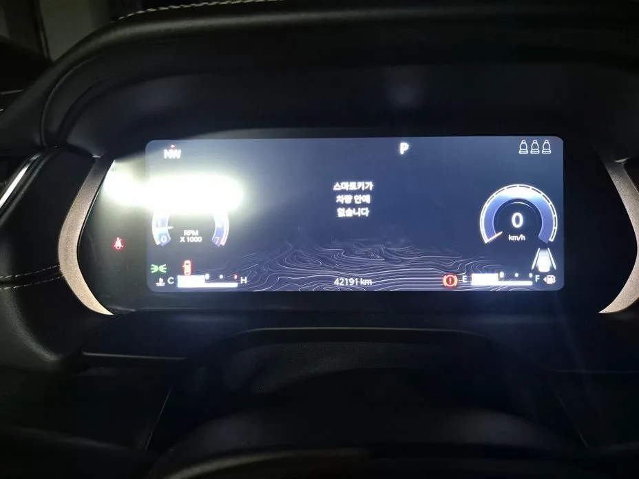 Jeep Cherokee 2023 из KR, фото 3