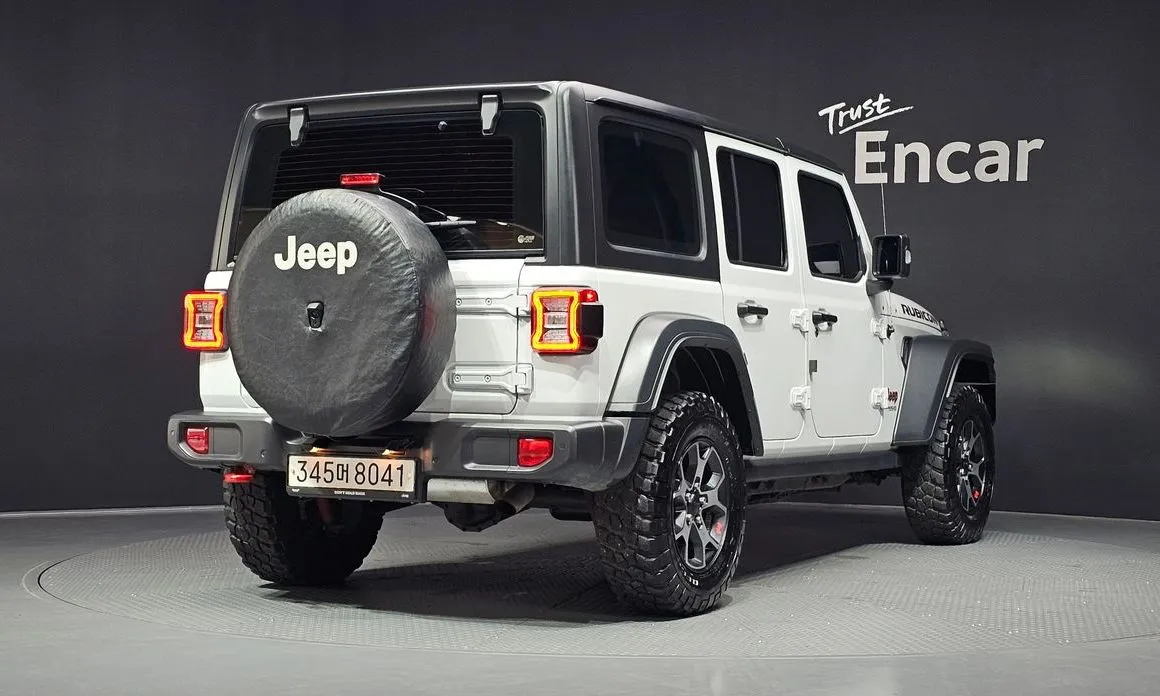 Jeep Wrangler — фото 4