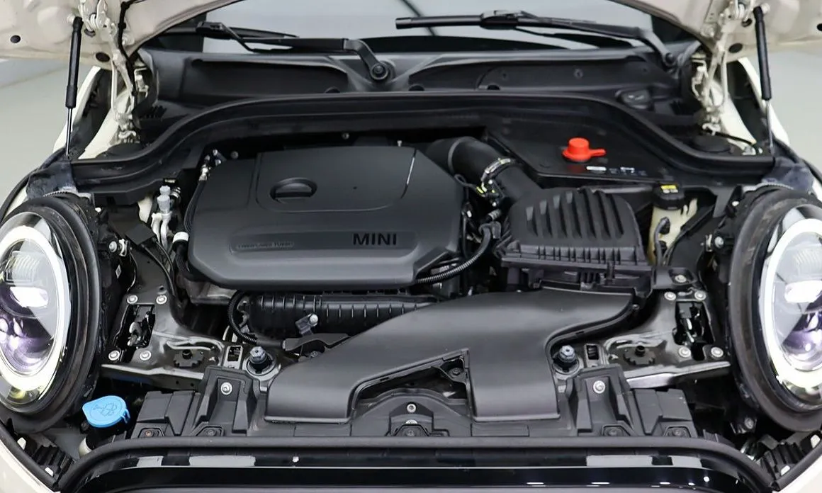 Mini Cooper Convertible 2022 из KR, фото 5