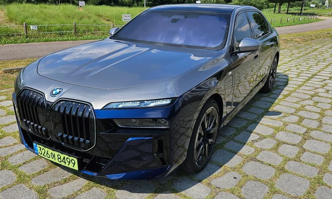 BMW 7-Series 2025 из KR, фото 6