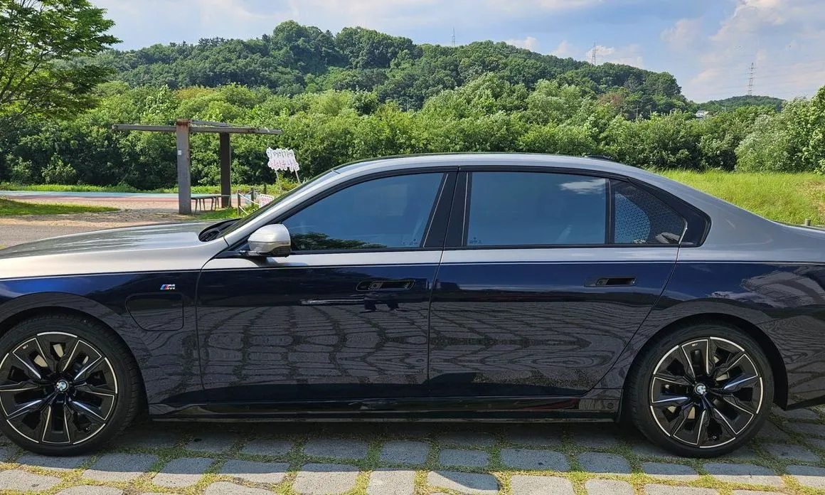 BMW 7-Series 2025 из KR, фото 8
