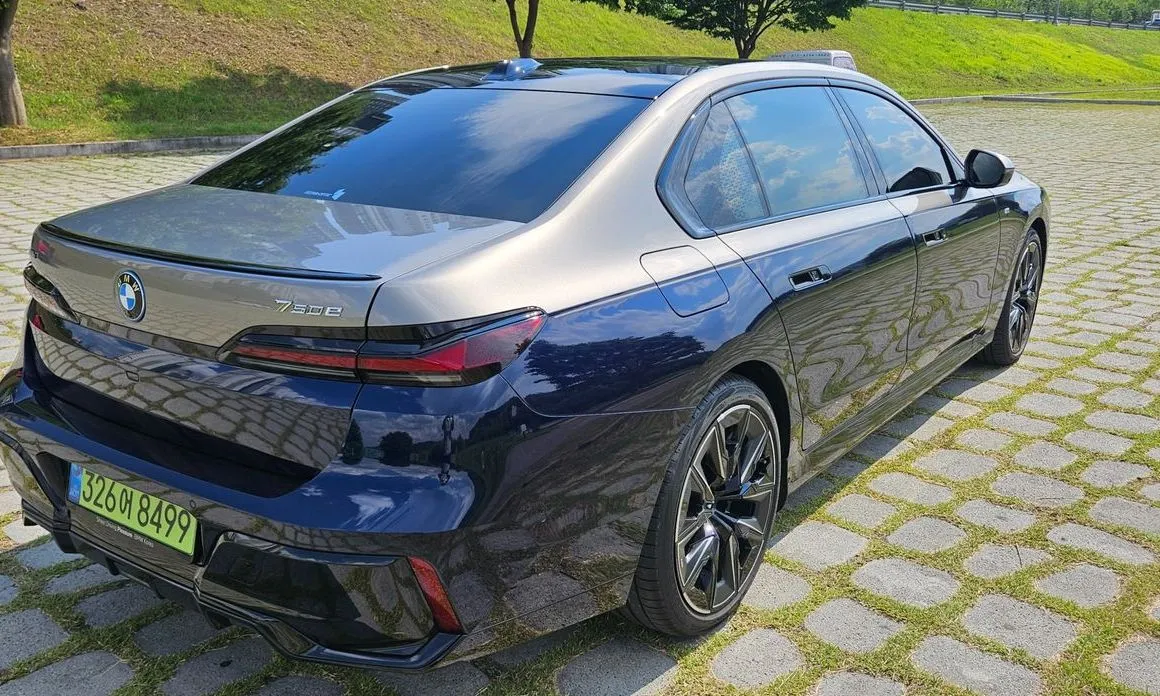 BMW 7-Series 2025 из KR, фото 7