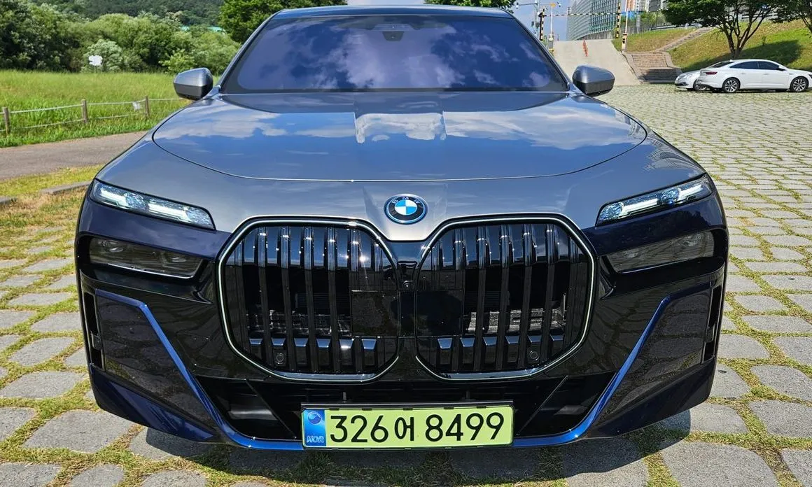 BMW 7-Series 2025 из KR, фото 9