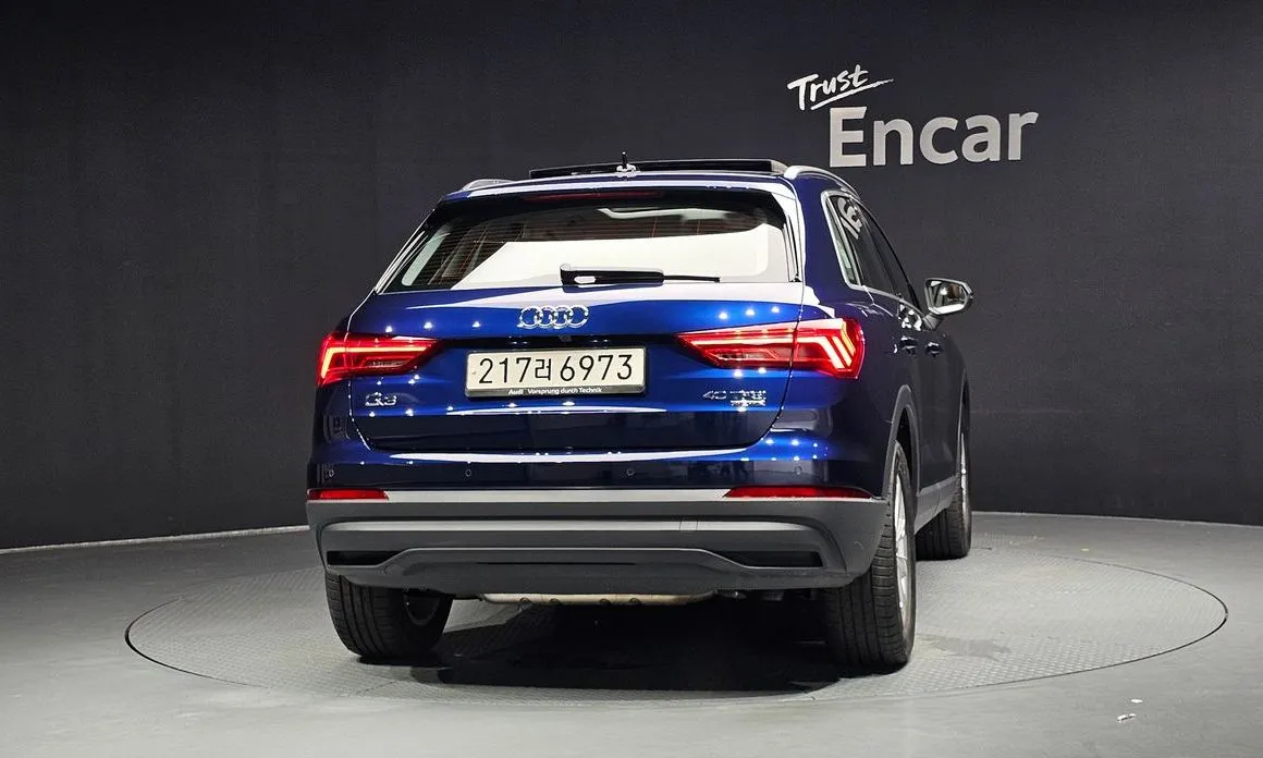 Audi Q3 — фото 6