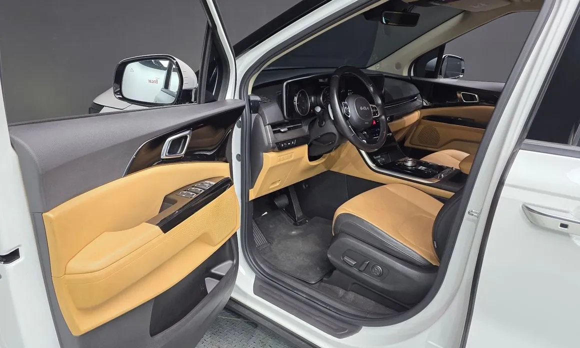 Kia Carnival 2023 из KR, фото 9