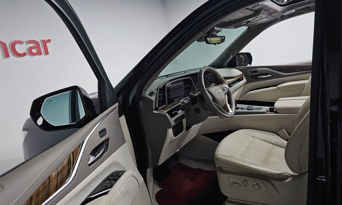 Cadillac Escalade 2022 из KR, фото 8