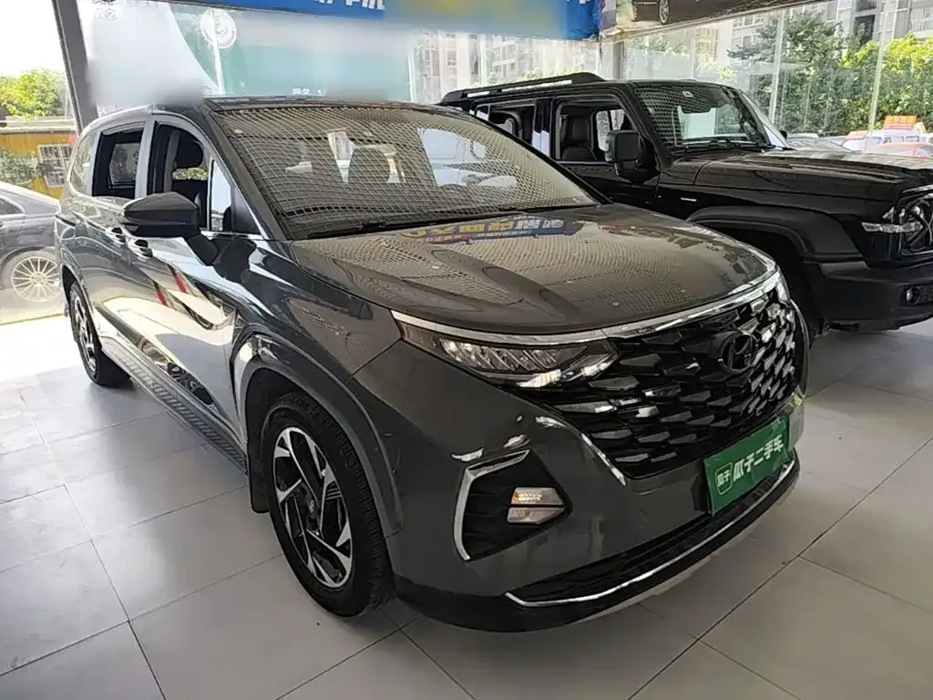 Hyundai Custo — фото 10