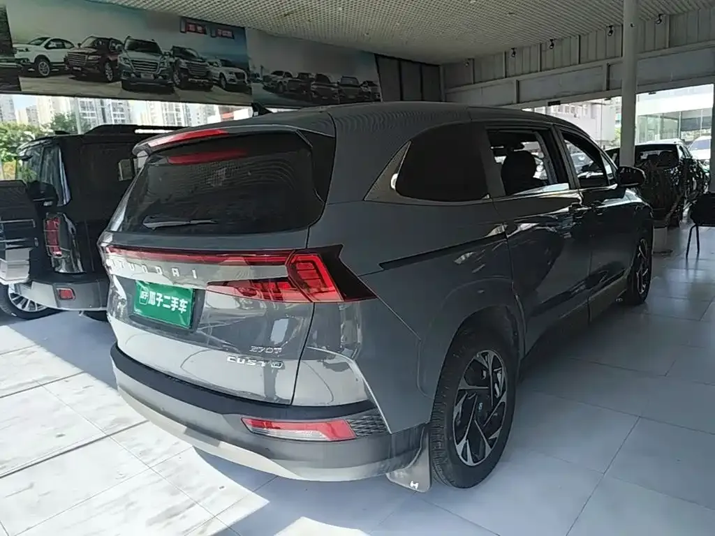 Hyundai Custo — фото 4