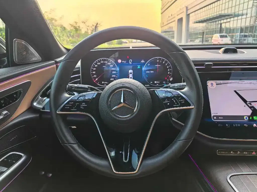 Mercedes-Benz E-Class New Energy — фото 2