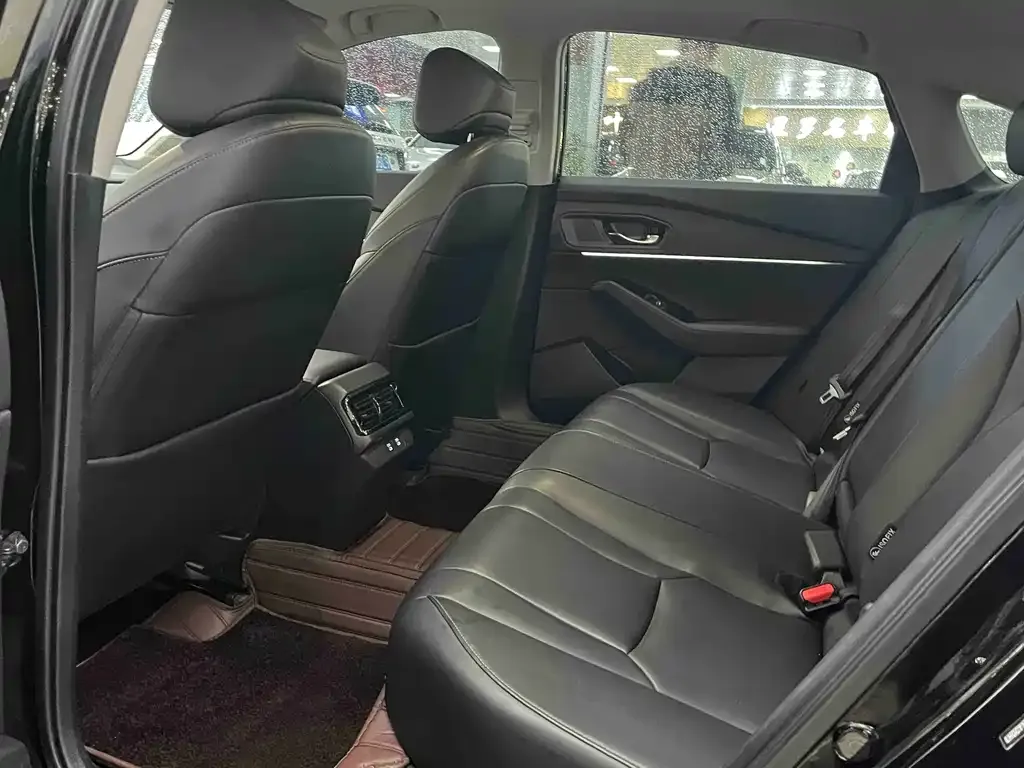 Honda Accord 2024 из CN, фото 3