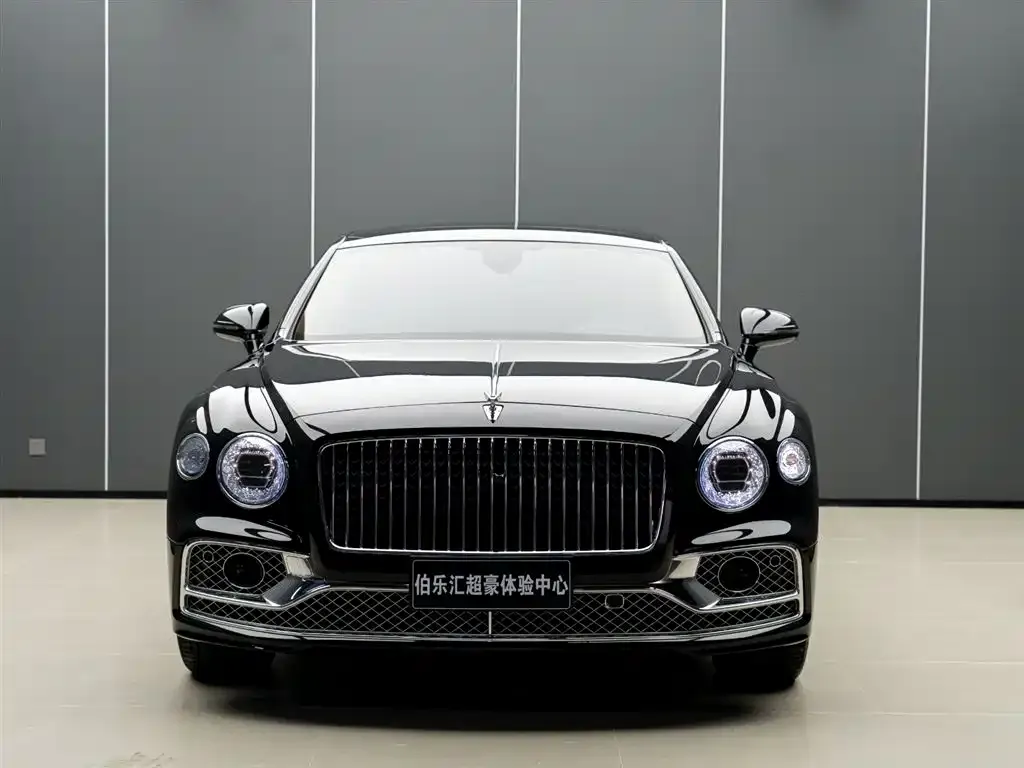 Bentley Flying Spur — фото 7