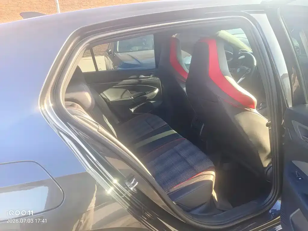 Volkswagen Golf GTI 2025 из CN, фото 5