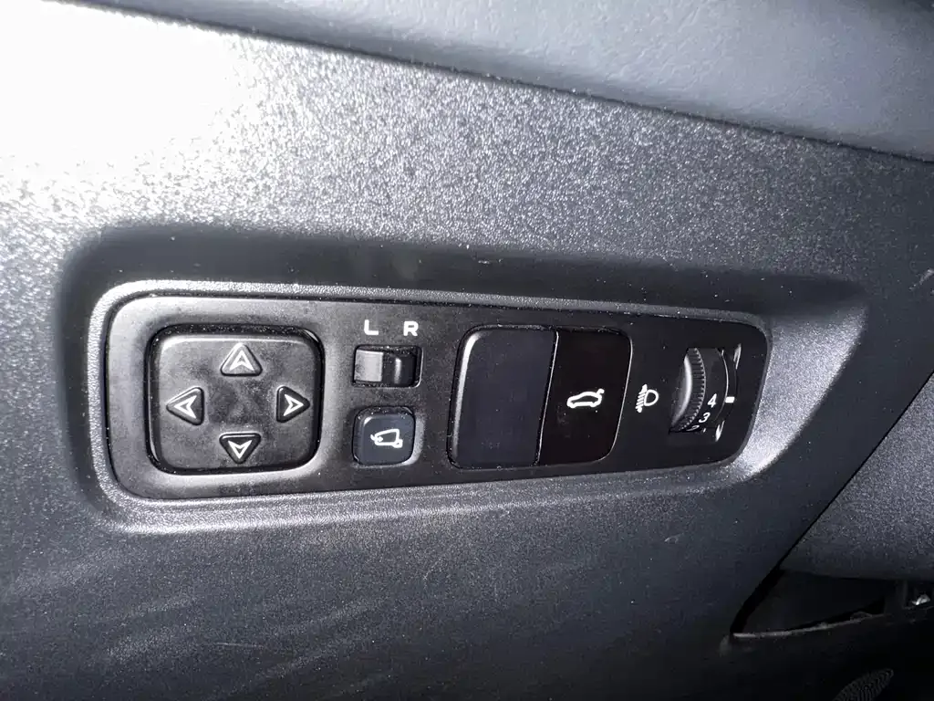 Changan UNI-V 2024 из CN, фото 3