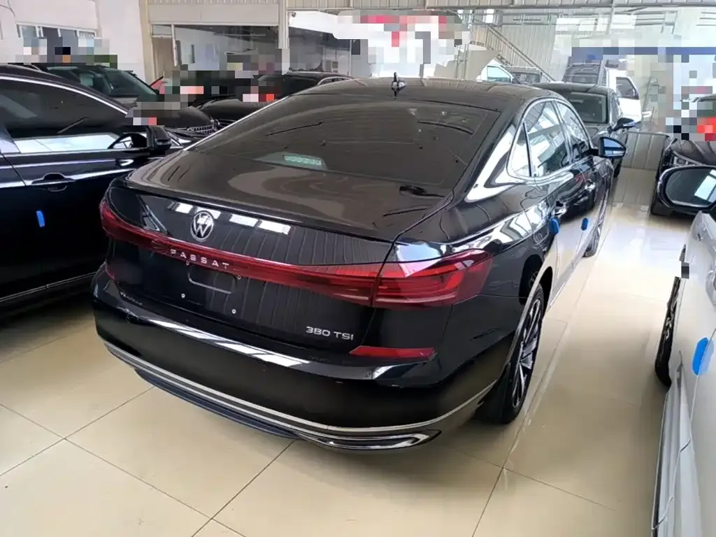 Volkswagen Passat — фото 7