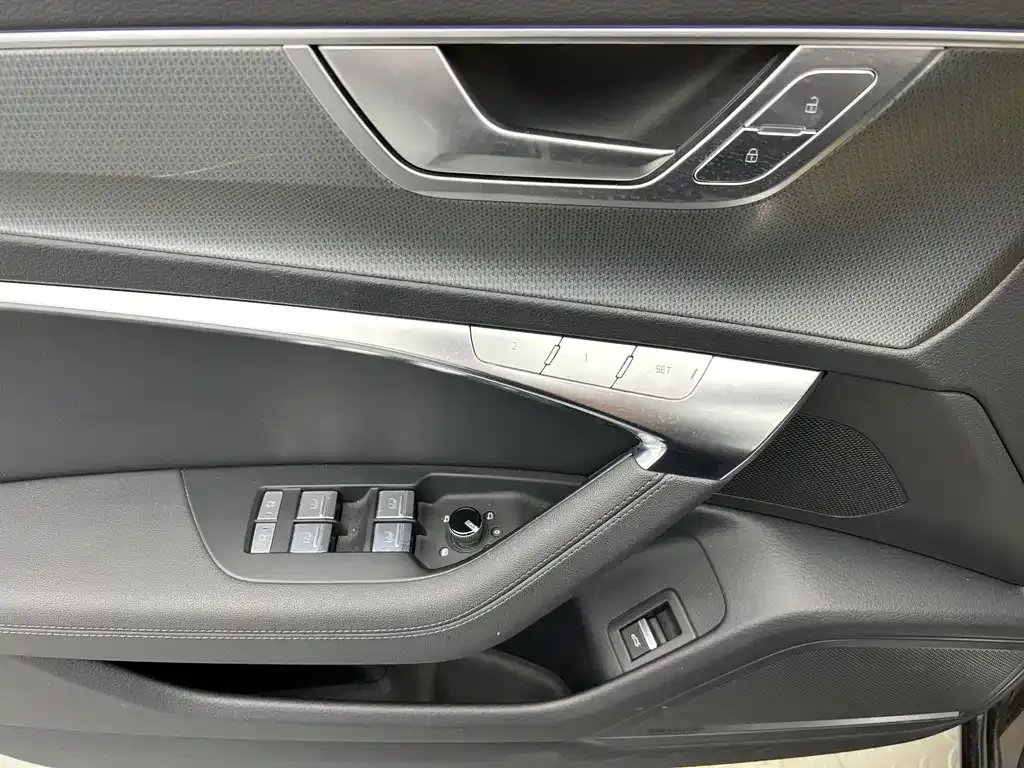 Audi A6 (Import) — фото 5