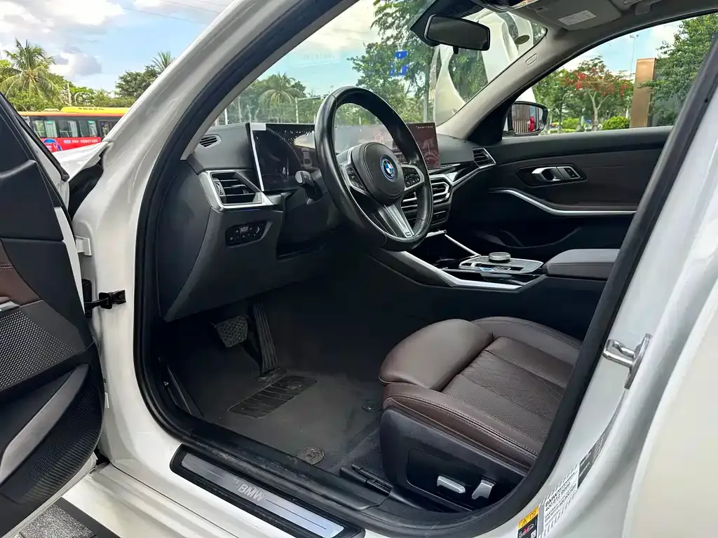 BMW i3 — фото 3