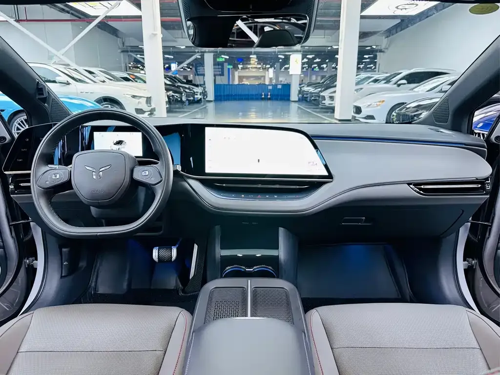 Hongqi EH7 — фото 10