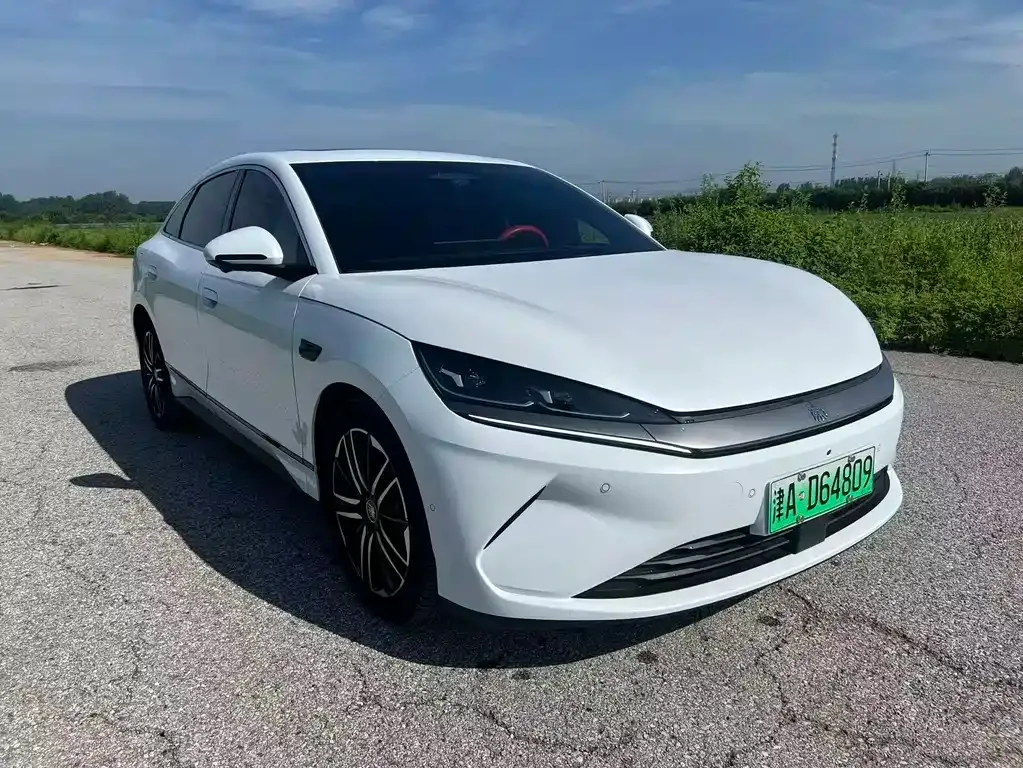 BYD Qin L — фото 6