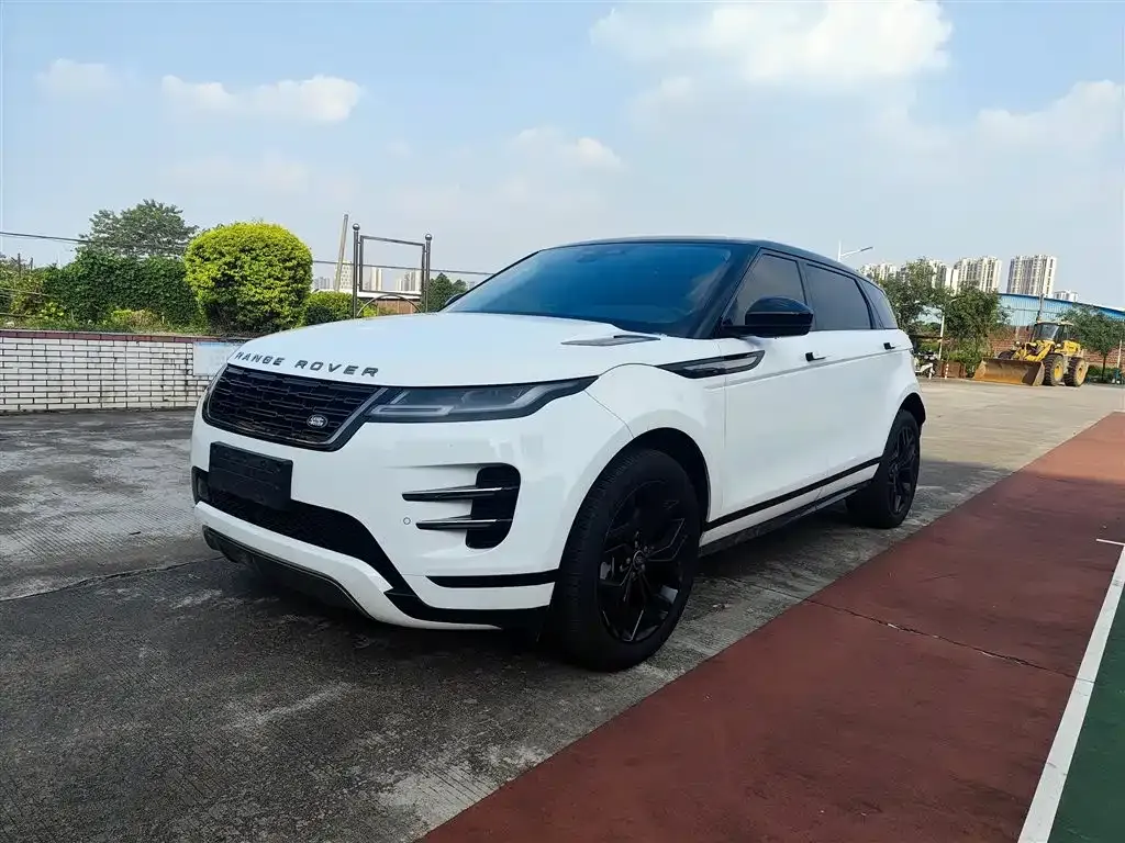 Land Rover Evoque — фото 1