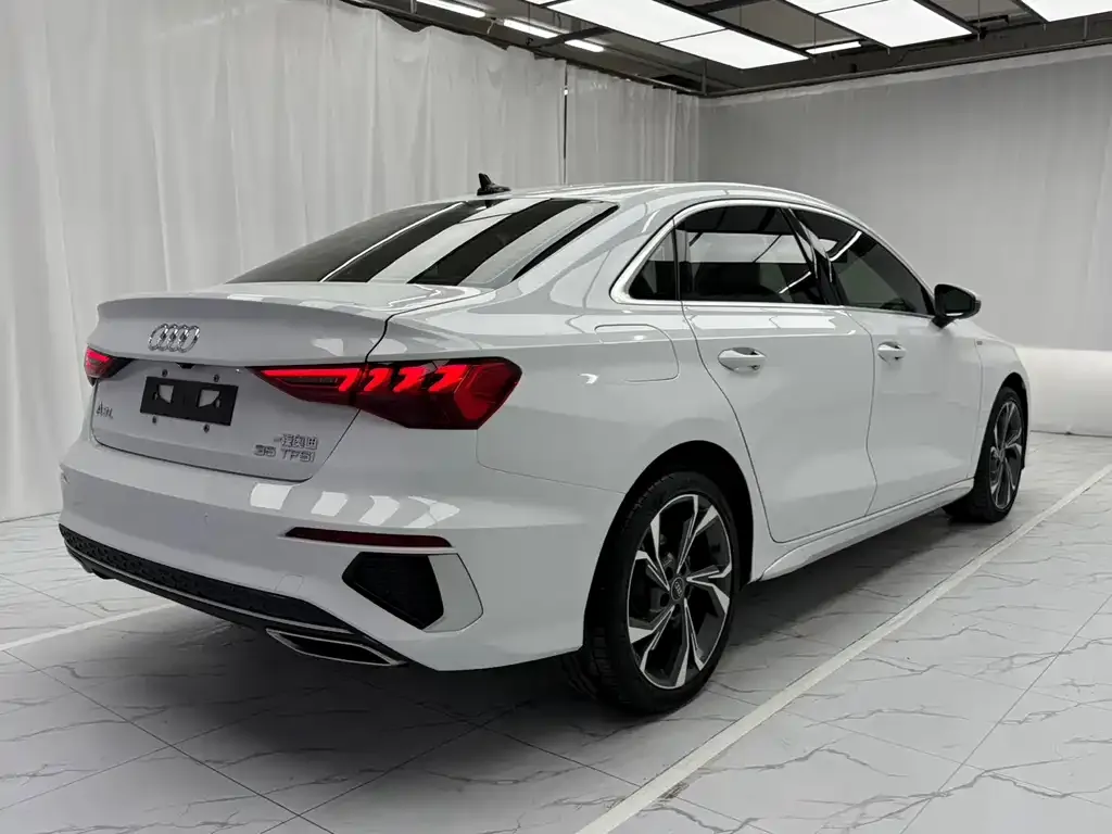 Audi A3 — фото 5