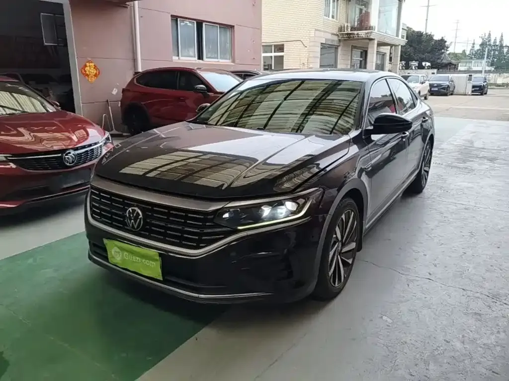 Volkswagen Passat — фото 3