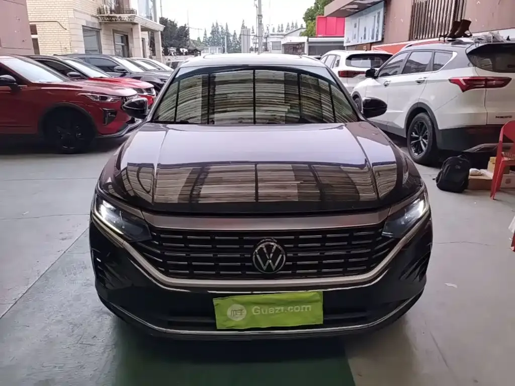 Volkswagen Passat — фото 6