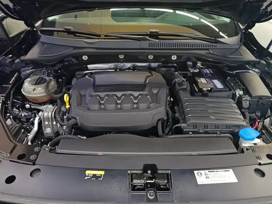 Volkswagen Passat — фото 10