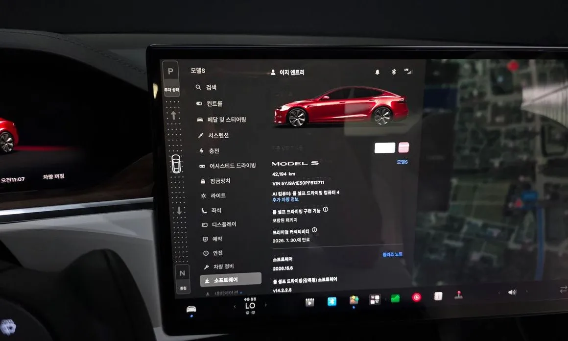 Tesla Model S — фото 10