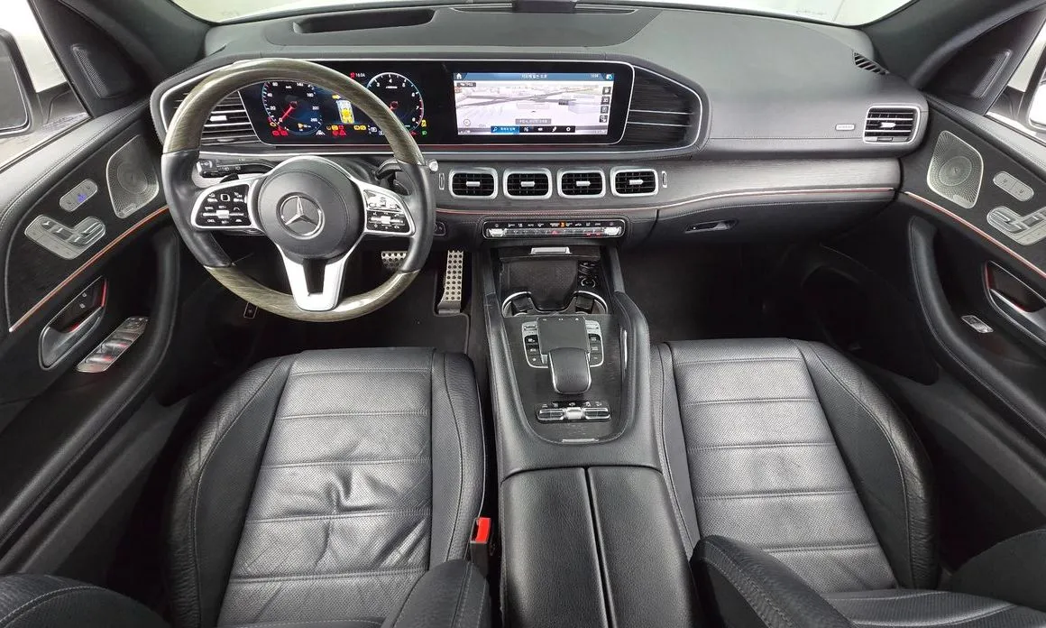 Mercedes-Benz GLS-Class — фото 10
